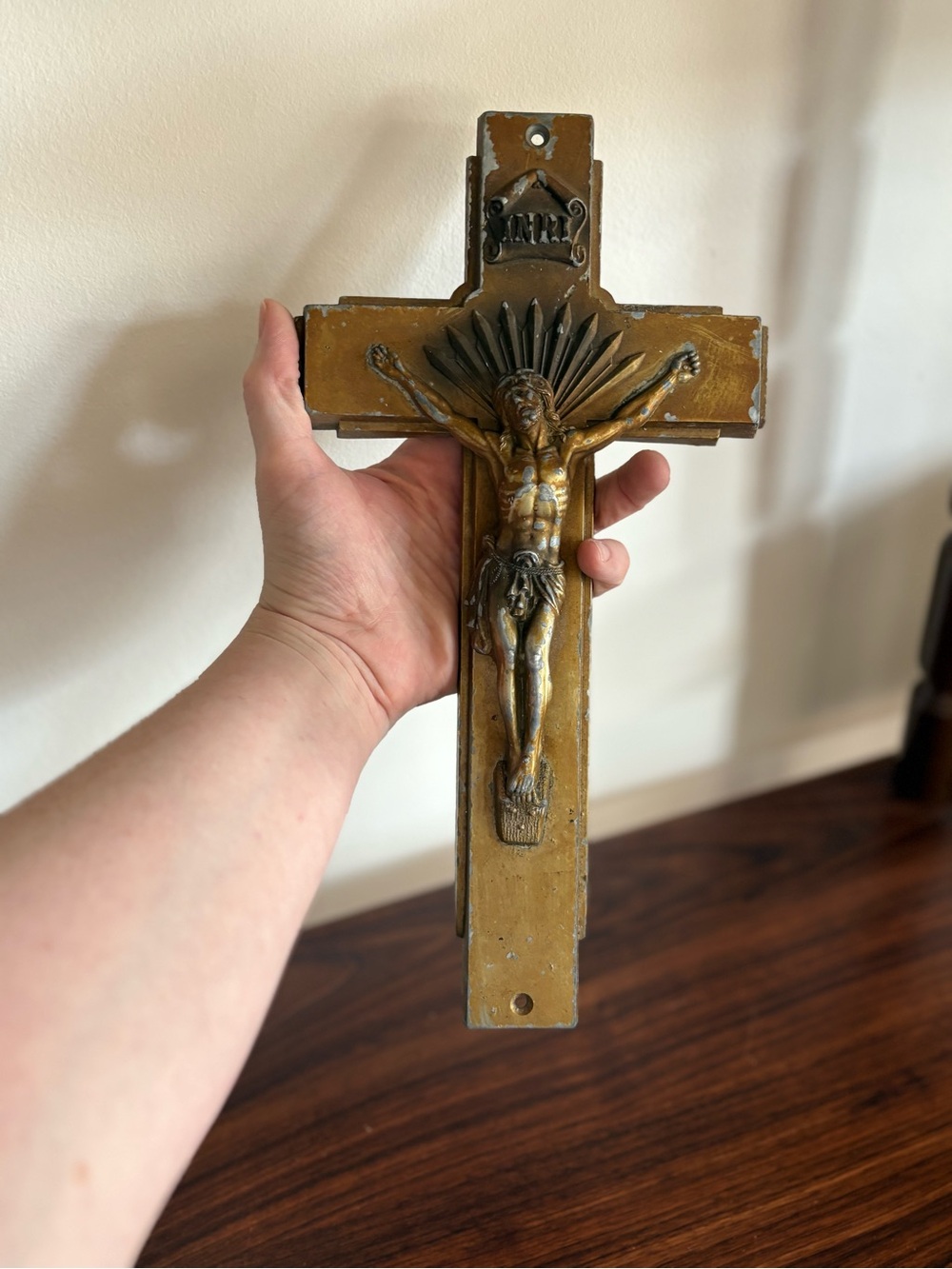 Antique Gold Tone Crucifix Wall Cross